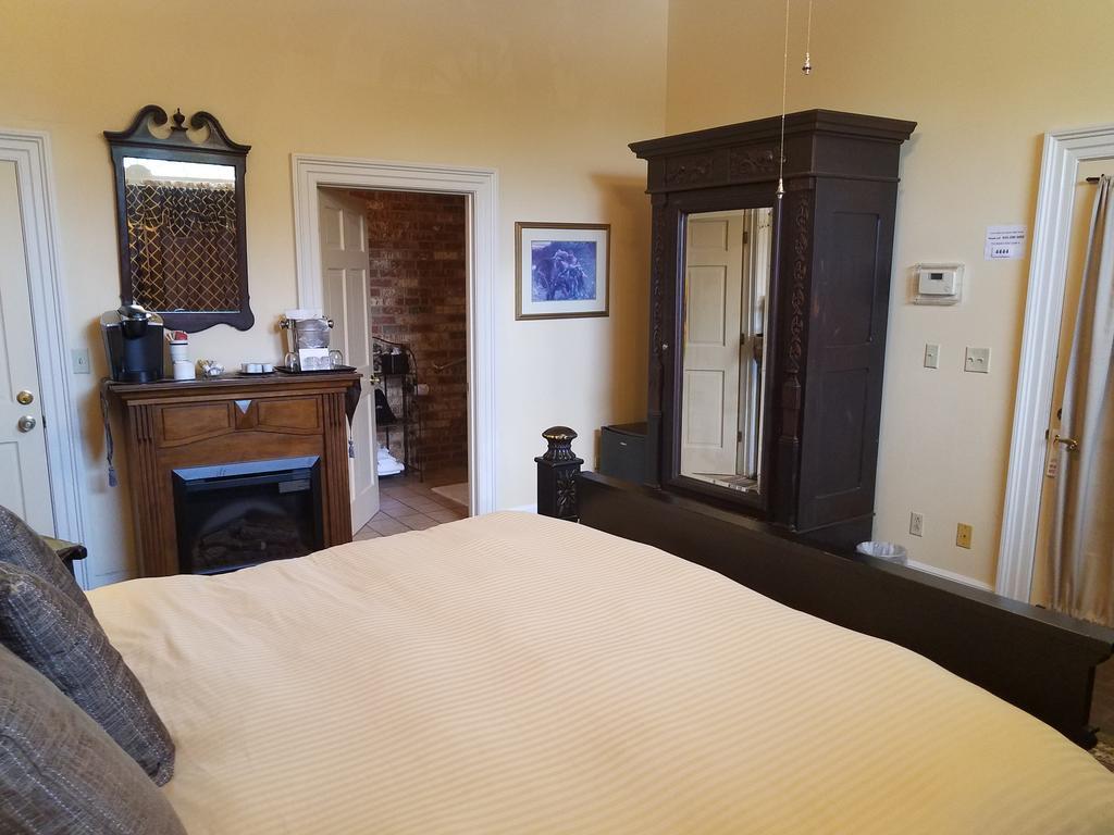 Inn Old Brick 3*